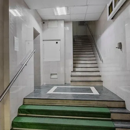 Ingrid Piata Victoriei Apartmán *